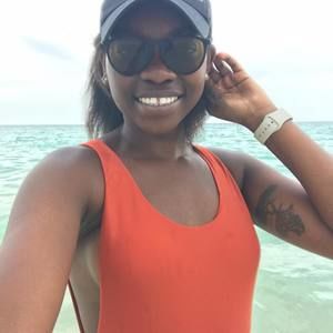 Meet your Posher, Mame